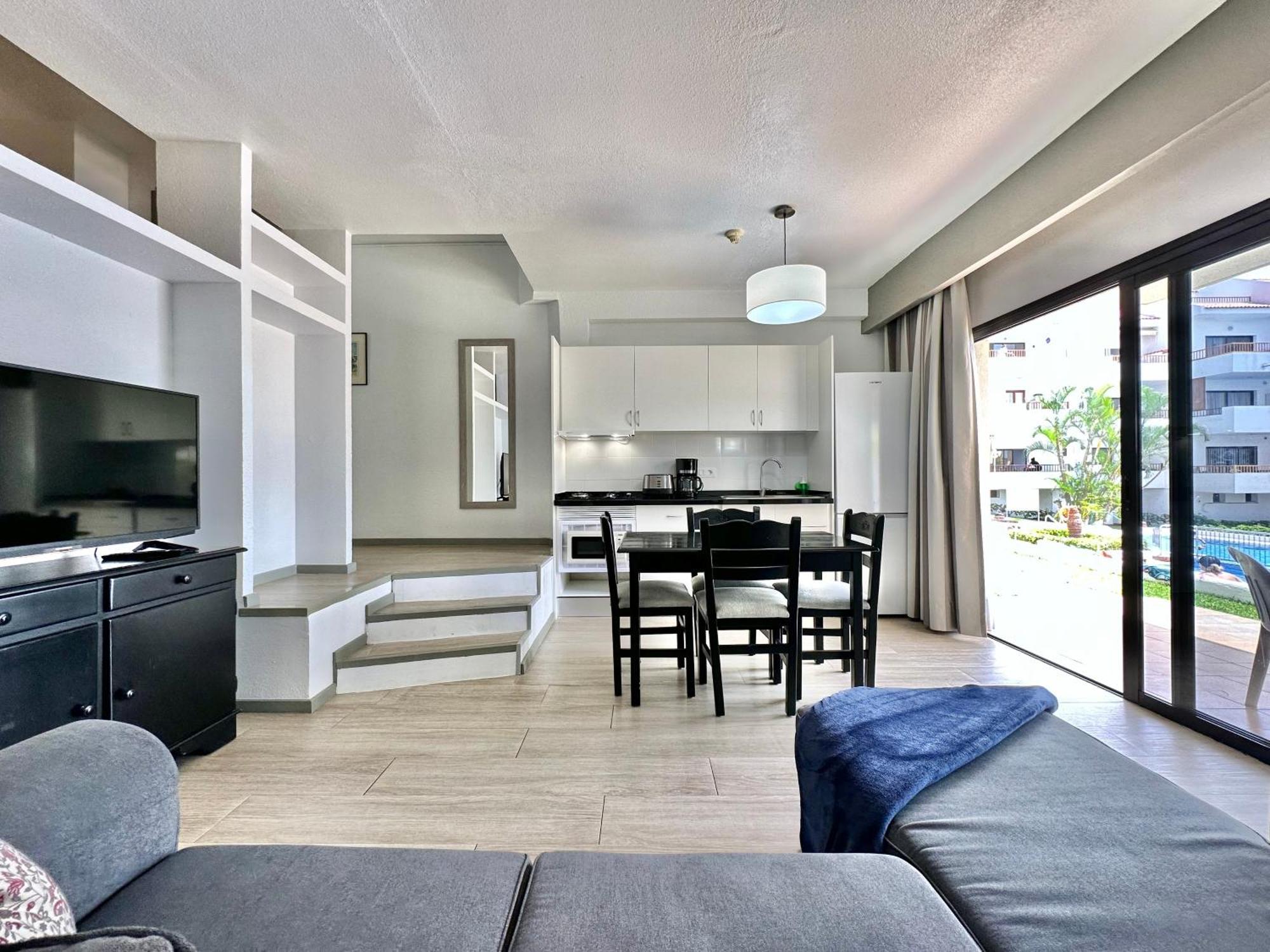 Appartamento Pool Views Terrace Los Cristianos  Esterno foto