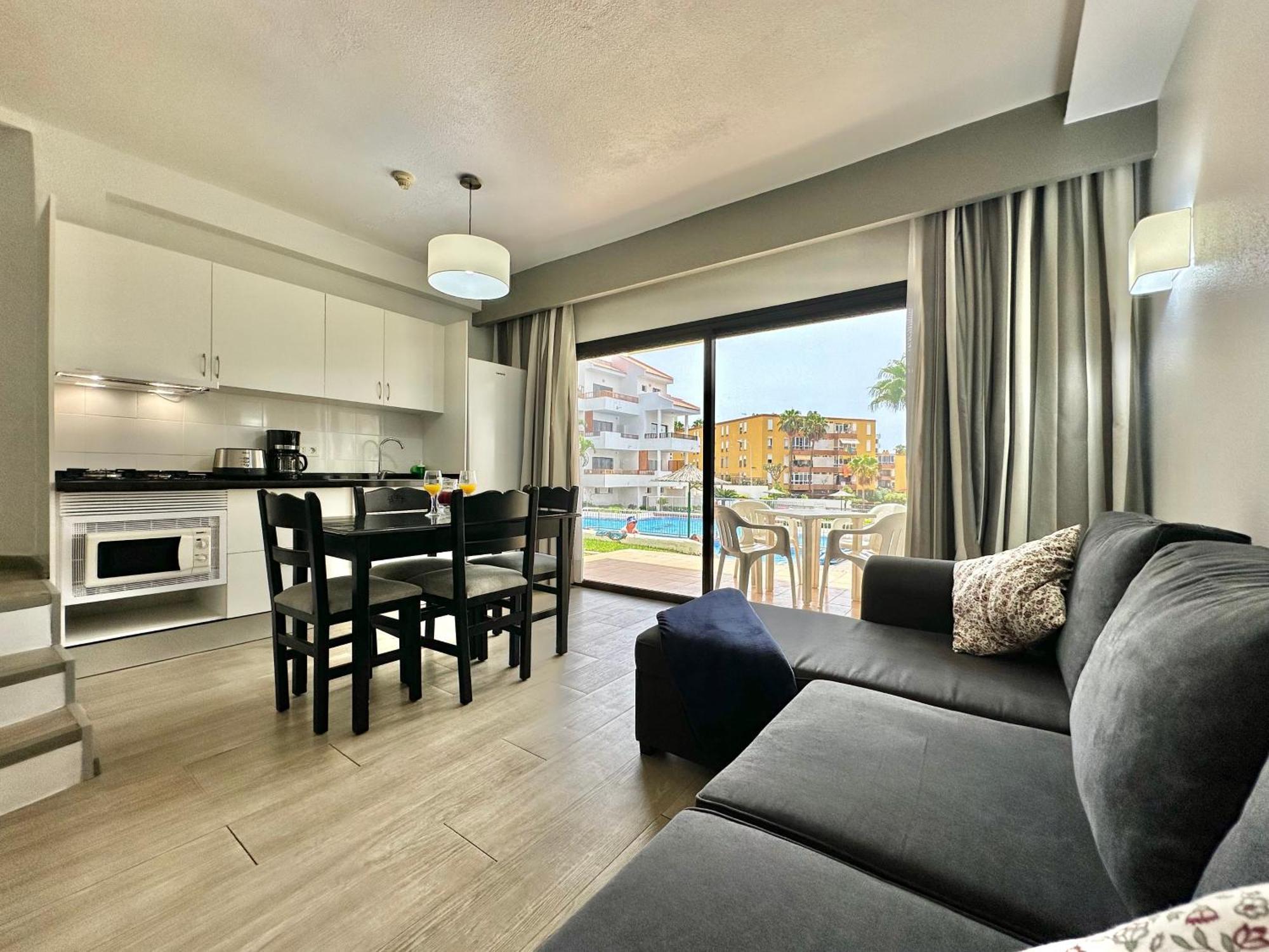 Appartamento Pool Views Terrace Los Cristianos  Esterno foto