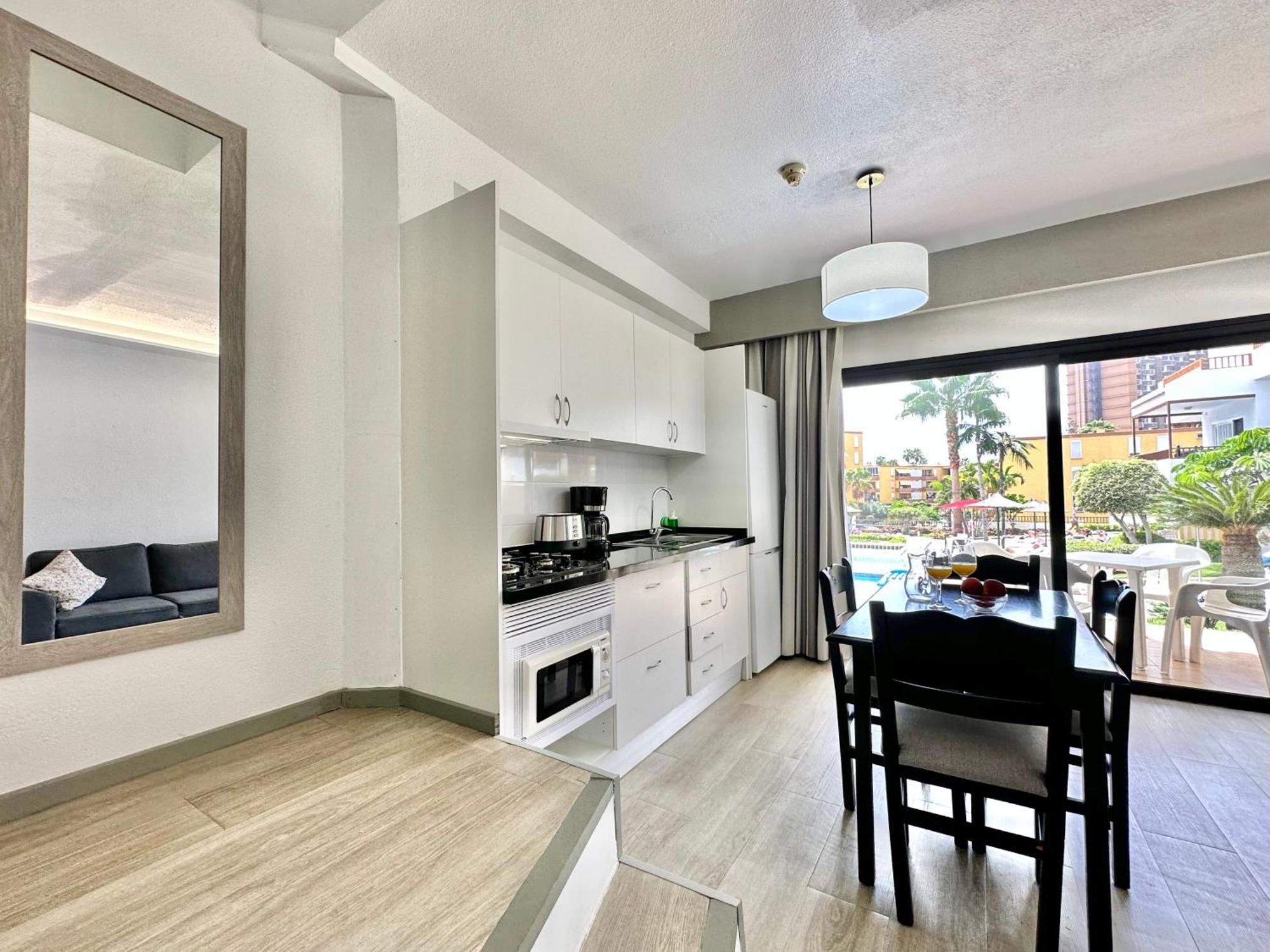 Appartamento Pool Views Terrace Los Cristianos  Esterno foto